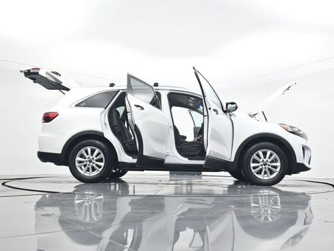 Used 2019 Kia Sorento LX w/ Option Group 020 image 44