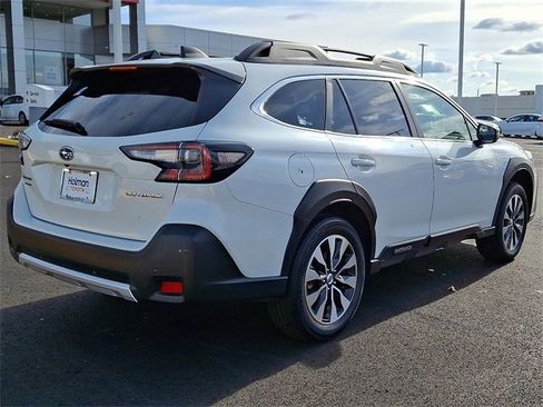 Used 2024 Subaru Outback Limited image 7