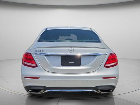 Used 2018 Mercedes-Benz E 300 image 5