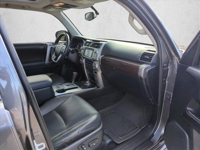 Used 2015 Toyota 4Runner Limited AWD/4WD image 23