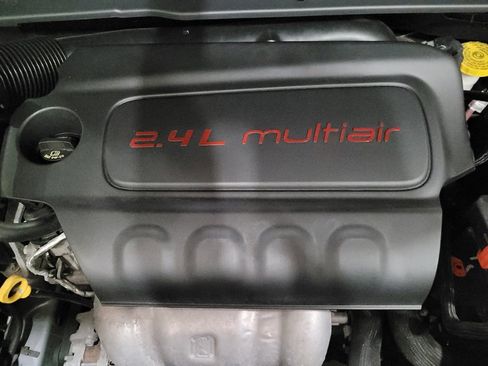 Used 2021 Jeep Compass Latitude AWD/4WD image 30