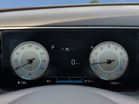 Used 2024 Hyundai Tucson Limited image 16