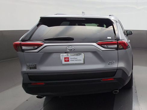 Certified 2025 Toyota RAV4 XLE w/ Convenience Package AWD/4WD image 8