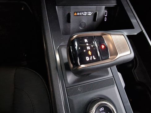 New 2025 GMC Hummer EV 2X w/ LPO, Dark Essentials Package image 20