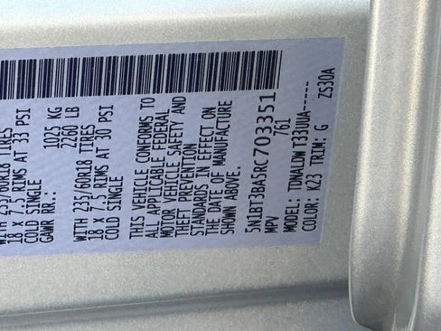 Used 2024 Nissan Rogue SV image 41