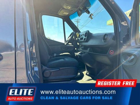 Used 2019 Mercedes-Benz Sprinter 170 image 10