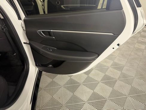 Used 2025 Hyundai Sonata SEL FWD image 29