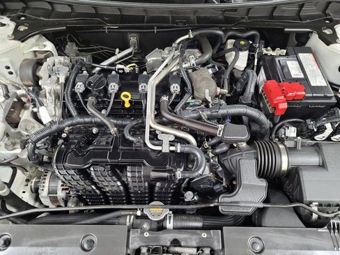 Used 2022 Nissan Altima 2.5 S FWD image 30