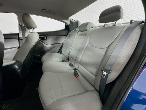 Used 2016 Hyundai Elantra SE FWD image 22