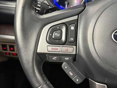 Used 2017 Subaru Outback 2.5i Limited image 15