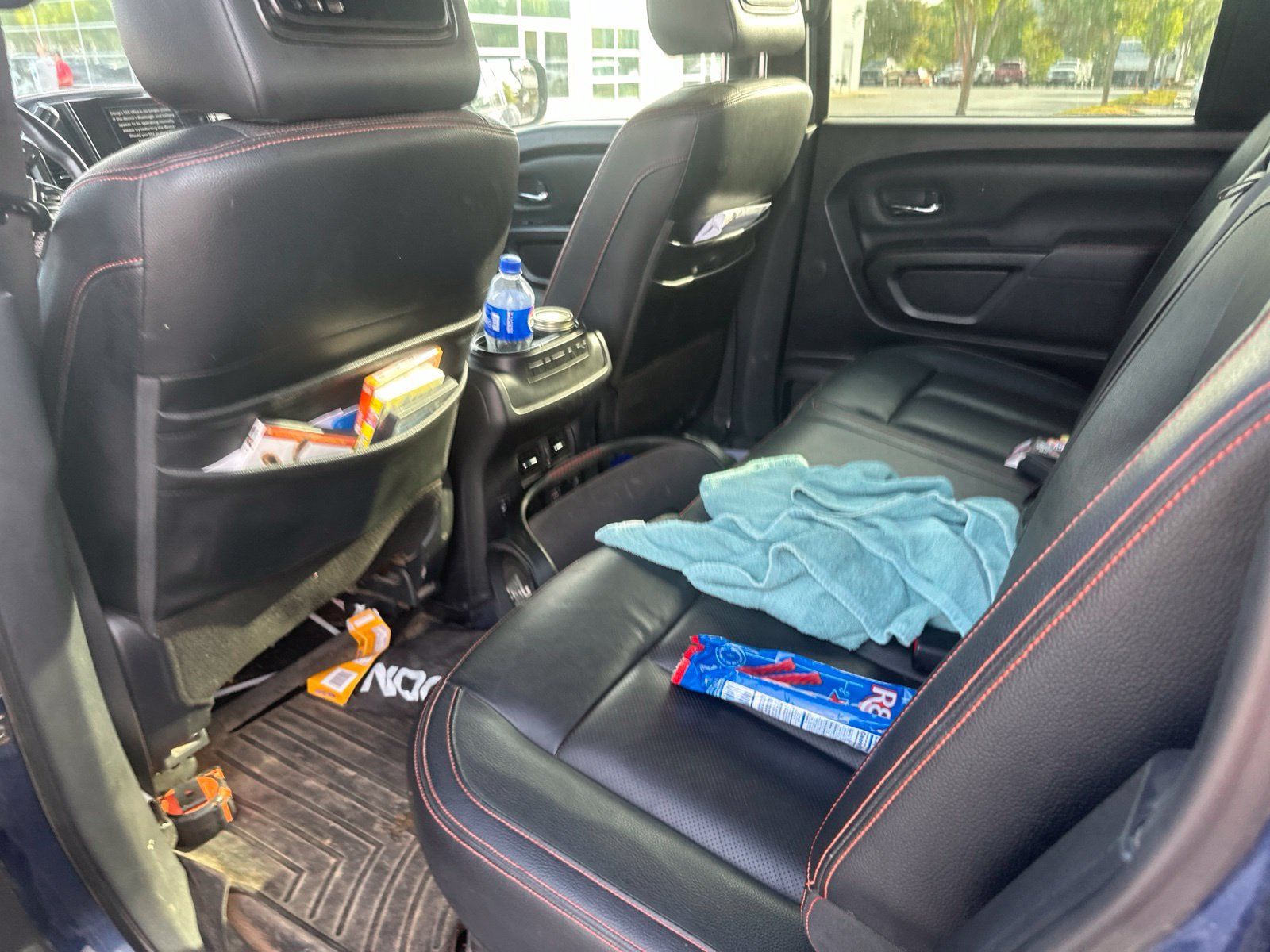 Used 2021 Nissan Titan PRO-4X w/ Pro-4x Convenience Package AWD/4WD image 14
