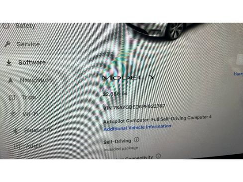 Used 2023 Tesla Model Y 2WD image 6