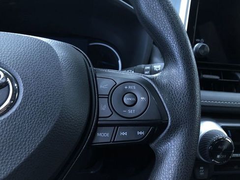 Certified 2025 Toyota RAV4 XLE image 26