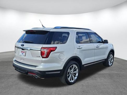 Used 2019 Ford Explorer Limited image 4