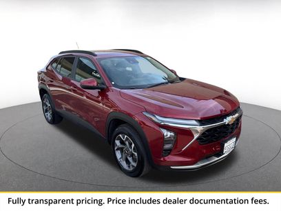 Used 2025 Chevrolet Trax LT w/ LT Convenience Package