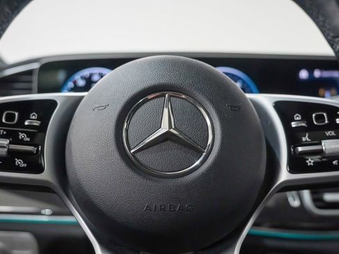 Used 2020 Mercedes-Benz GLE 350 4MATIC image 27