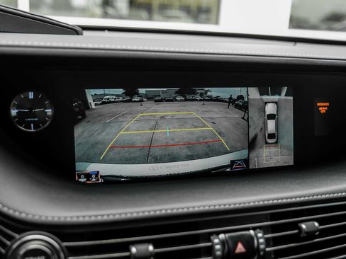 Used 2019 Lexus LS 500 w/ Interior Upgrade Package RWD image 20