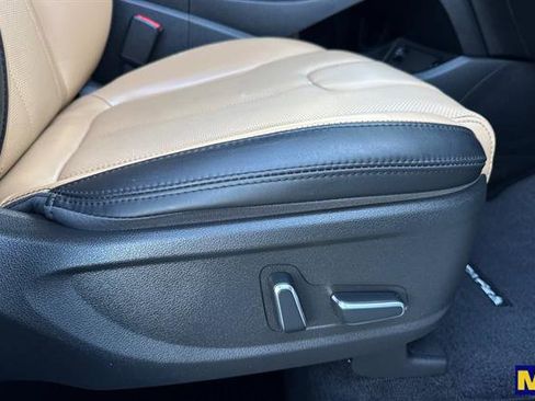 Used 2023 Hyundai Santa Fe Calligraphy AWD/4WD image 21