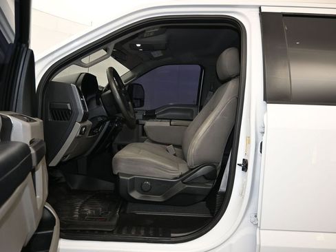 Used 2019 Ford F250 XLT AWD/4WD image 18