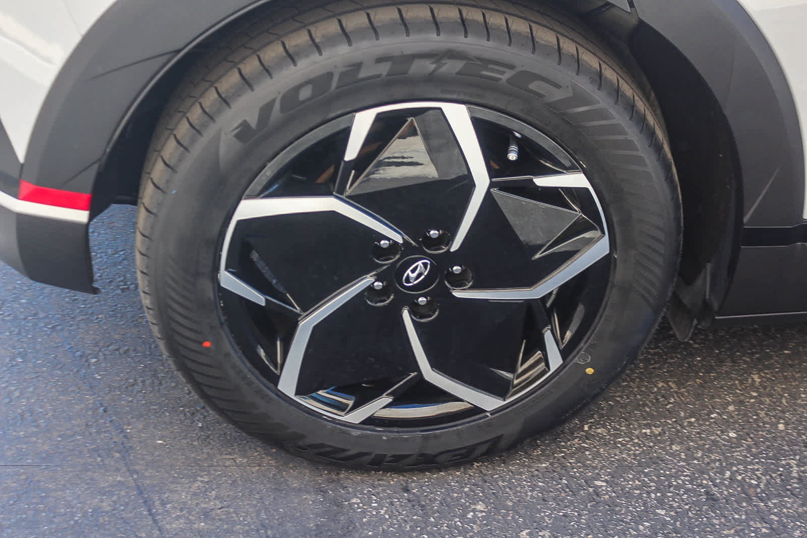 Certified 2024 Hyundai Ioniq 5 SEL RWD image 11