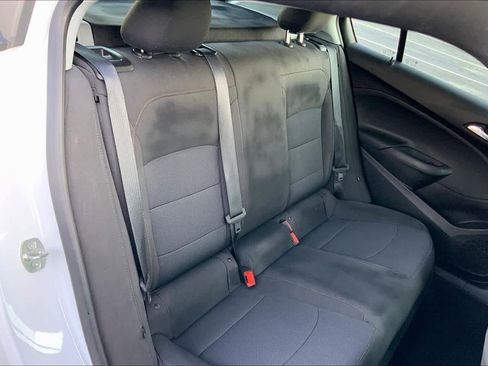 Used 2019 Chevrolet Cruze LS w/ LS Fleet Convenience Package image 19