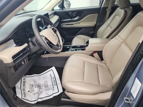 Used 2022 Lincoln Corsair FWD image 13