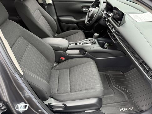 Used 2024 Honda HR-V LX image 38