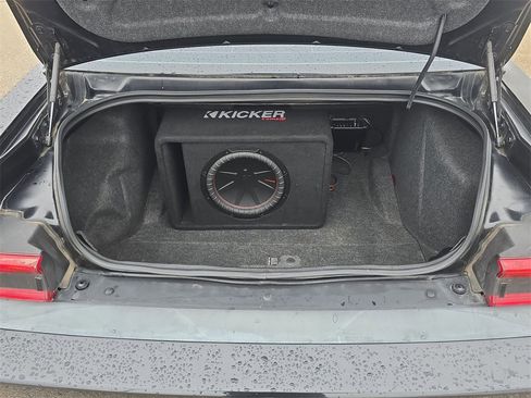 Used 2010 Dodge Challenger R/T image 27