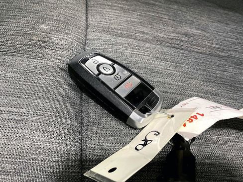 Certified 2023 Ford Expedition XLT image 11