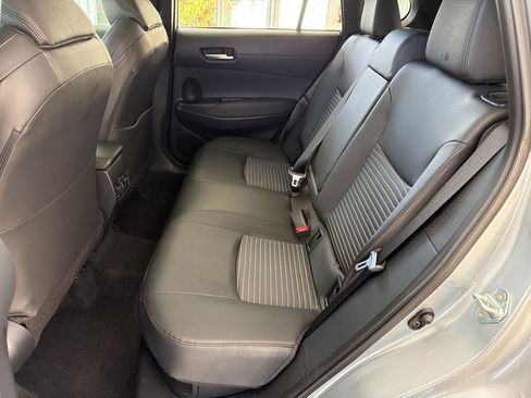Used 2024 Toyota Corolla Cross AWD Hybrid w/ Convenience Package image 23