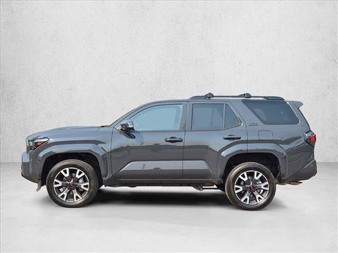 Used 2025 Toyota 4Runner TRD Sport AWD/4WD image 8