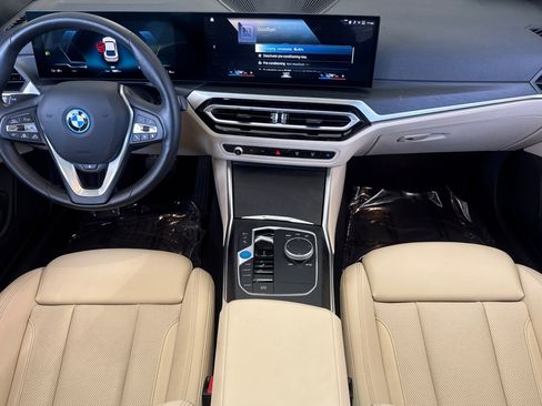 Used 2023 BMW i4 eDrive35 RWD image 16