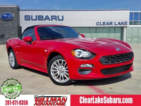 Used 2020 FIAT 124 Spider Classica w/ Technology Group image 1