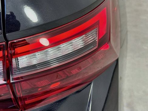 Used 2023 Volkswagen Jetta SE FWD image 30