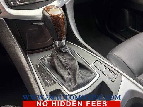 Used 2010 Cadillac SRX Luxury image 29