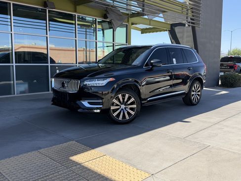 Used 2023 Volvo XC90 B6 Plus w/ Protection Package Premier AWD/4WD image 1