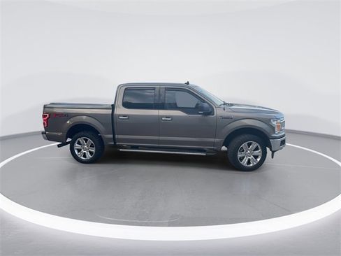 Used 2019 Ford F150 XLT w/ Equipment Group 302A Luxury image 8