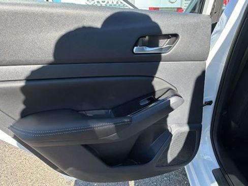 Used 2025 Nissan Altima 2.5 SL image 14