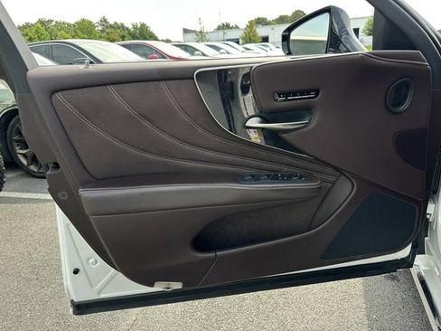 Used 2018 Lexus LS 500 w/ Interior Upgrade Package RWD image 10