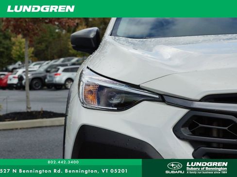 Used 2024 Subaru Crosstrek 2.0i Premium image 12