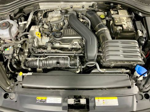 Used 2025 Volkswagen Jetta S image 8