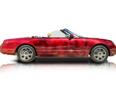 Used 2004 Ford Thunderbird Deluxe image 2