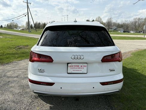 Used 2018 Audi Q5 2.0T Premium Plus w/ Premium Plus Package AWD/4WD image 4