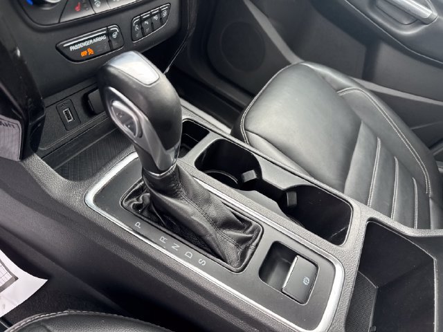 Used 2019 Ford Escape Titanium AWD/4WD image 26
