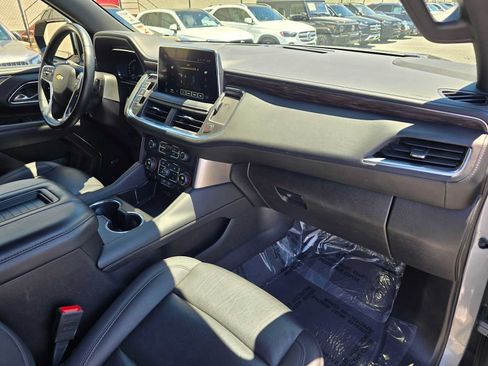 Used 2024 Chevrolet Tahoe LT AWD/4WD image 10