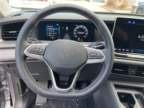 New 2025 Volkswagen Tiguan S image 18