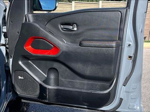 Certified 2023 Nissan Frontier PRO-4X w/ Pro Convenience Package image 21