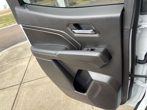 Used 2023 Chevrolet Colorado LT w/ LT Convenience Package image 51