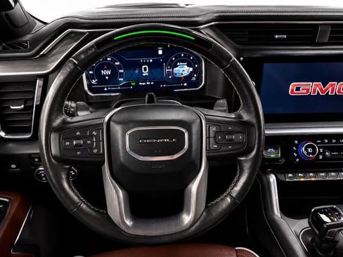 Used 2023 GMC Sierra 1500 Denali Ultimate AWD/4WD image 28