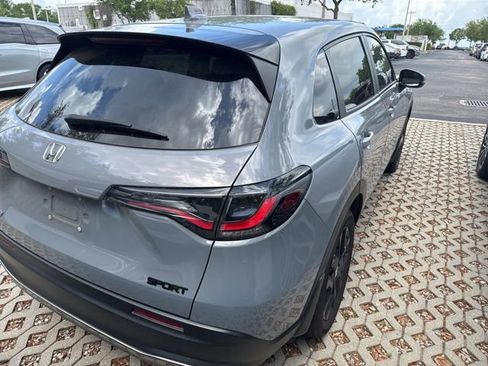 Used 2024 Honda HR-V Sport image 5